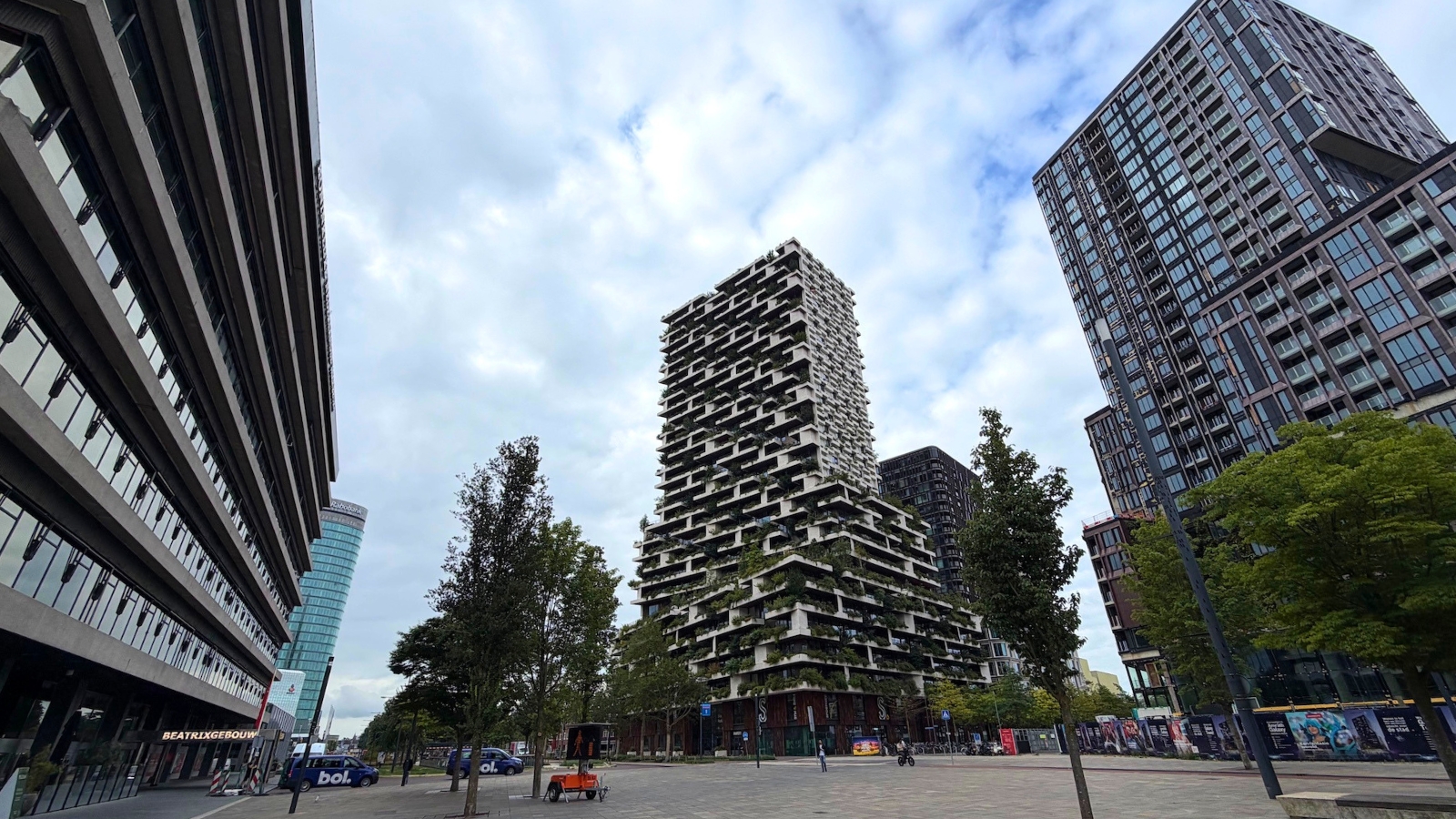 Wonderwoods is een nieuwe wijk pal tegenover het Beatrixgebouw en de Jaarbeurs